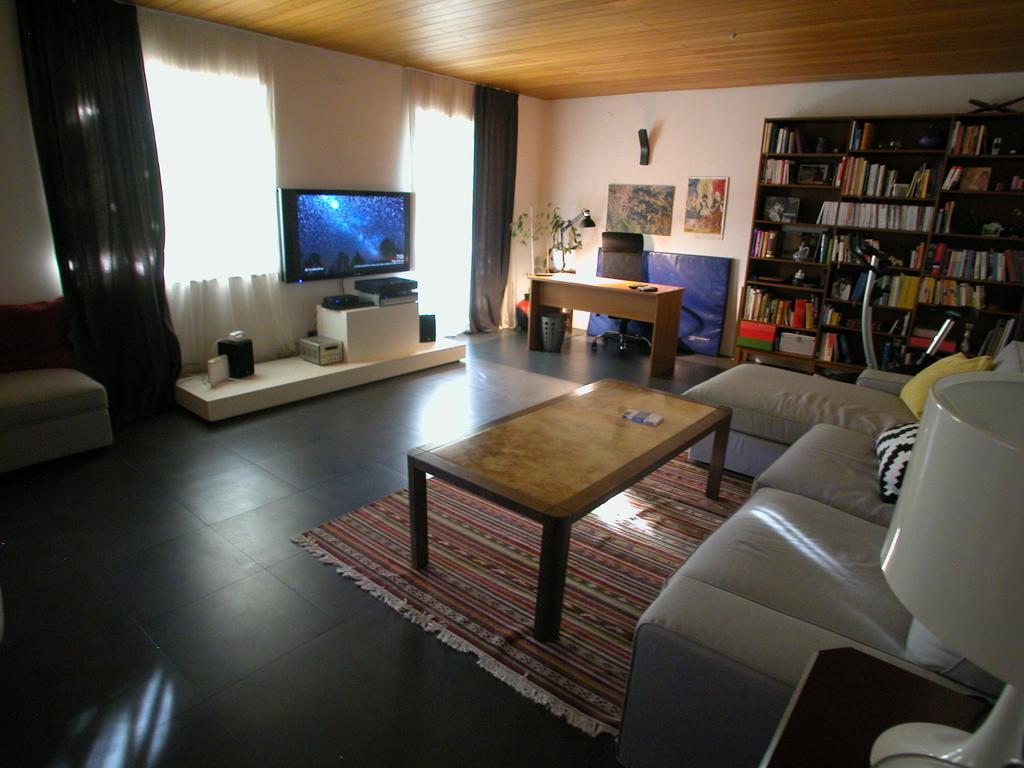 Diana'S Place พูลา ภายนอก รูปภาพ