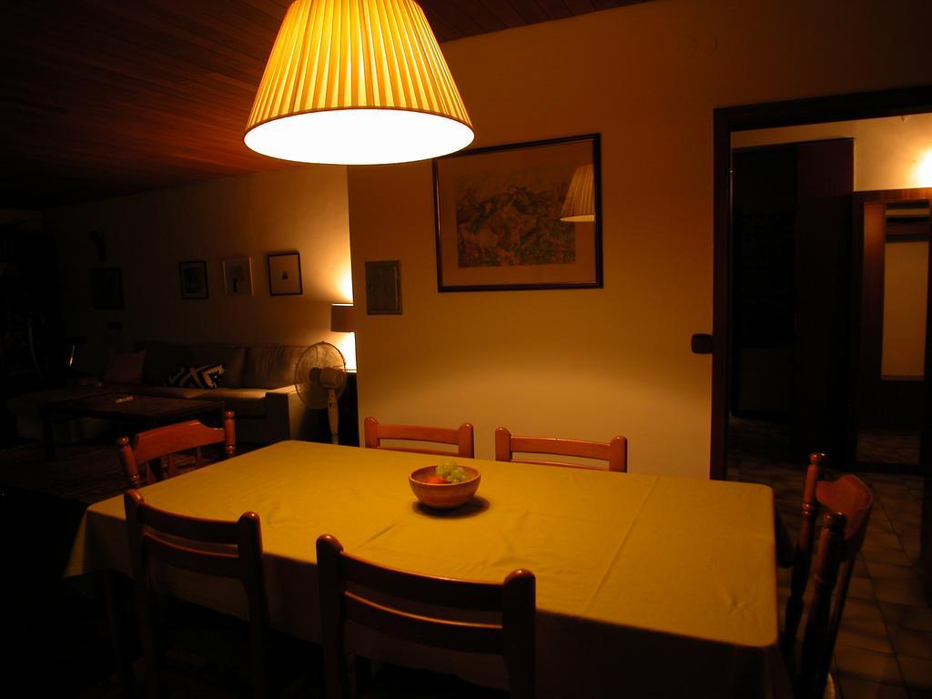 Diana'S Place พูลา ภายนอก รูปภาพ